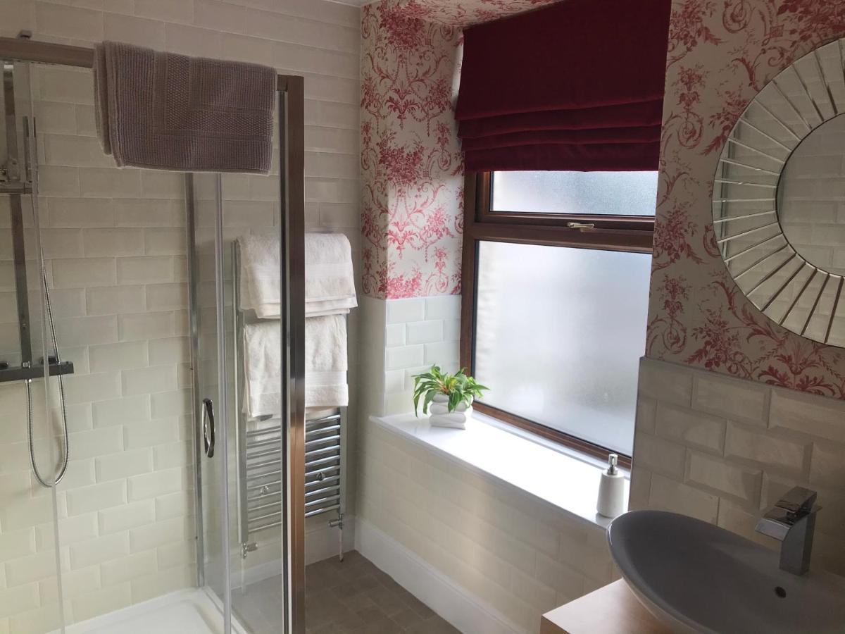 Y Llew Coch Bed & Breakfast Conwy Exterior photo