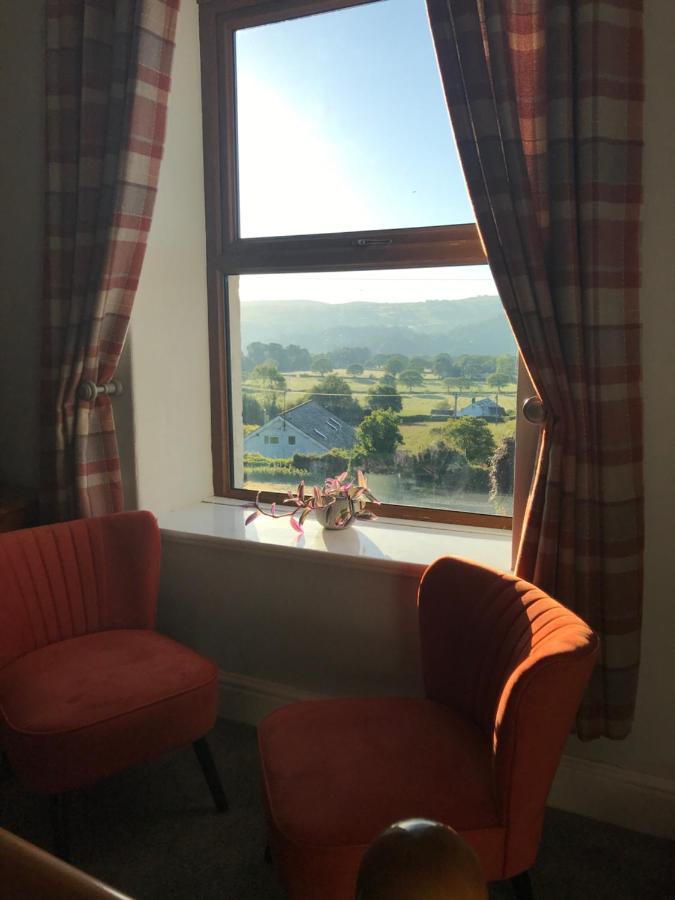 Y Llew Coch Bed & Breakfast Conwy Exterior photo