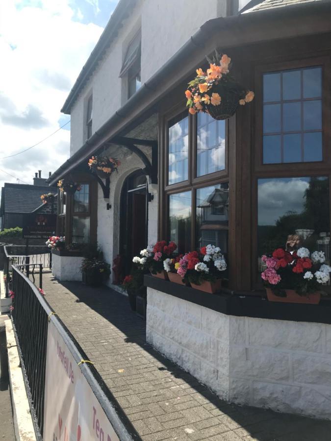 Y Llew Coch Bed & Breakfast Conwy Exterior photo